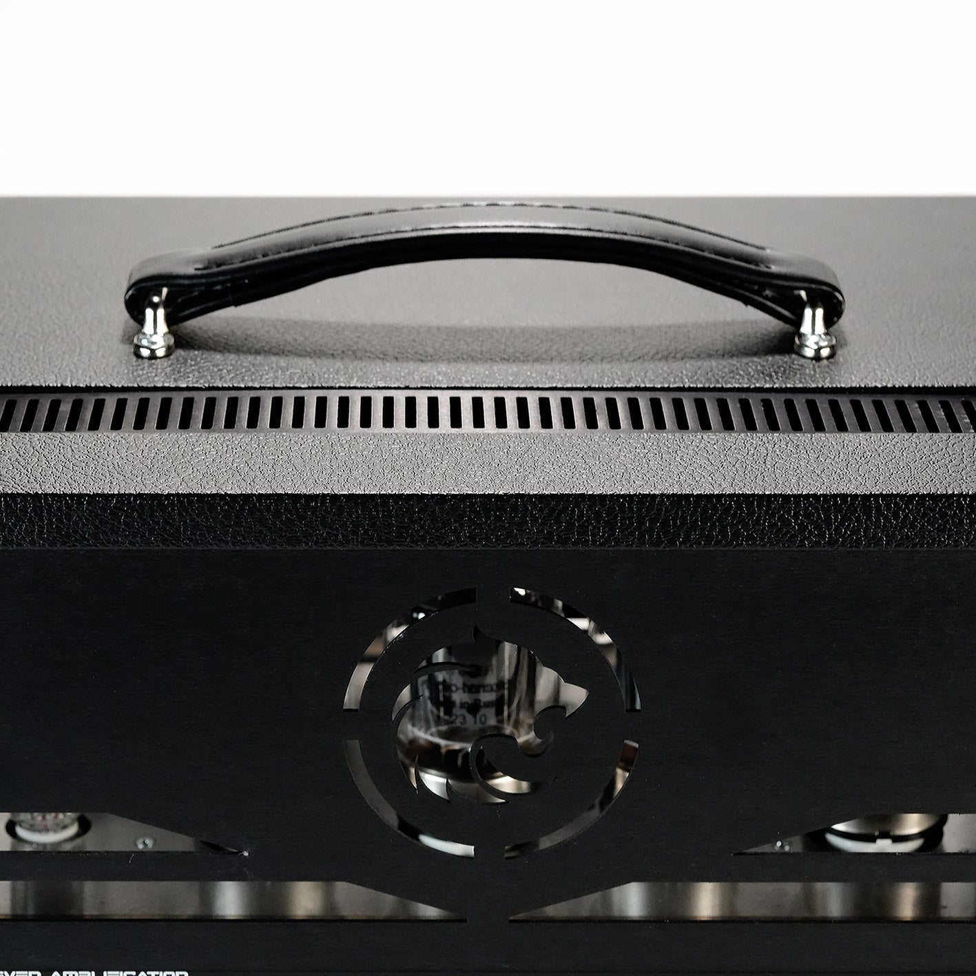 Hybrid 100 top handle and ventilation grill detail