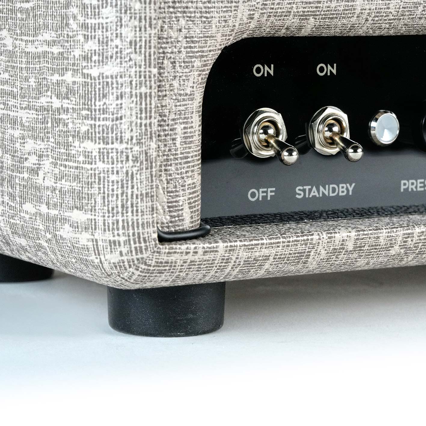 RedSeven Azary power and standby toggle switches close-up – boutique Italian tube amp